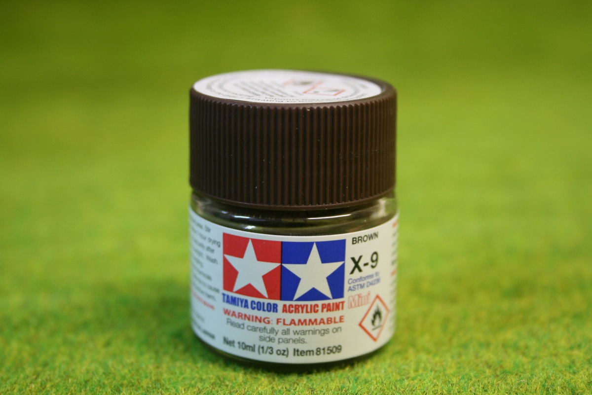Tamiya Color GLOSS BROWN Acrylic Mini Paint X9 10mls ARCANE Scenery