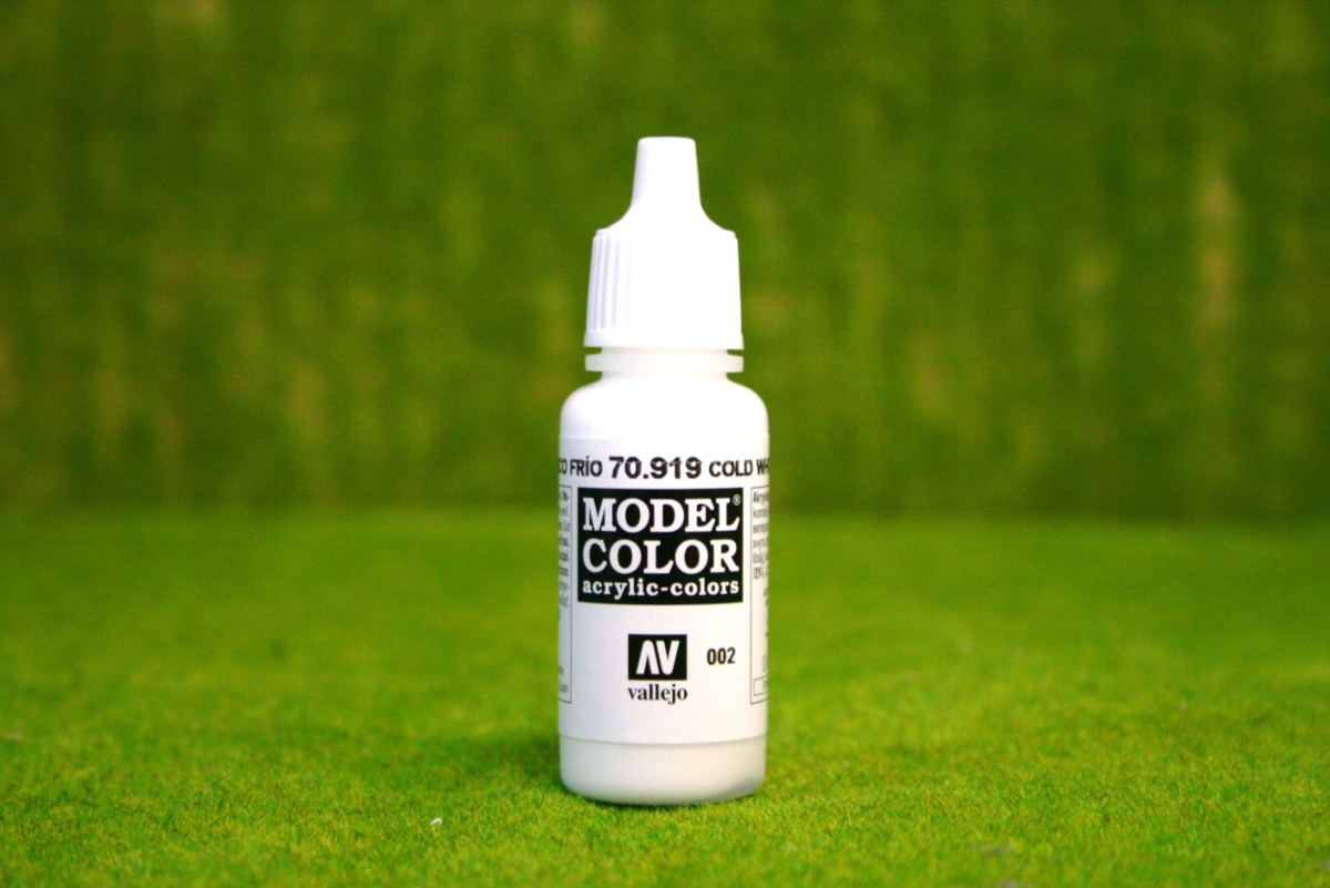 Vallejo Model Color COLD WHITE Acrylic Paint 70919 – ARCANE Scenery and  Models