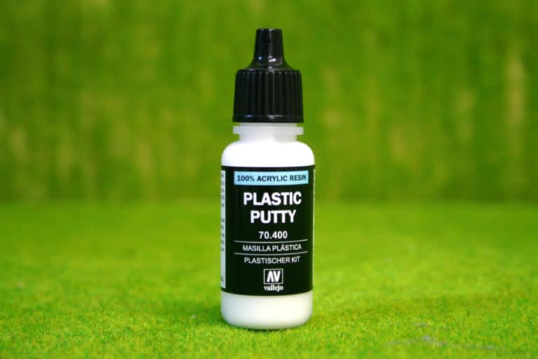 Vallejo PLASTIC PUTTY 17mls Bottle 70400 ARCANE Scenery And Models