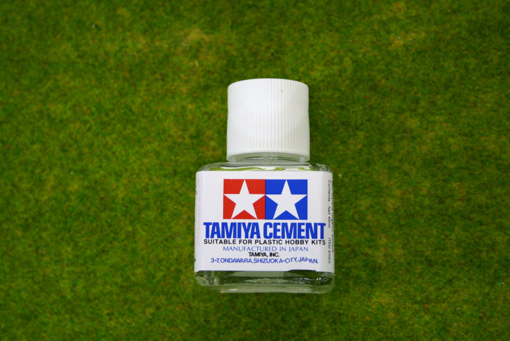 Tamiya CEMENT – polystyrene glue for kits 40mls bottle 87003 – ARCANE