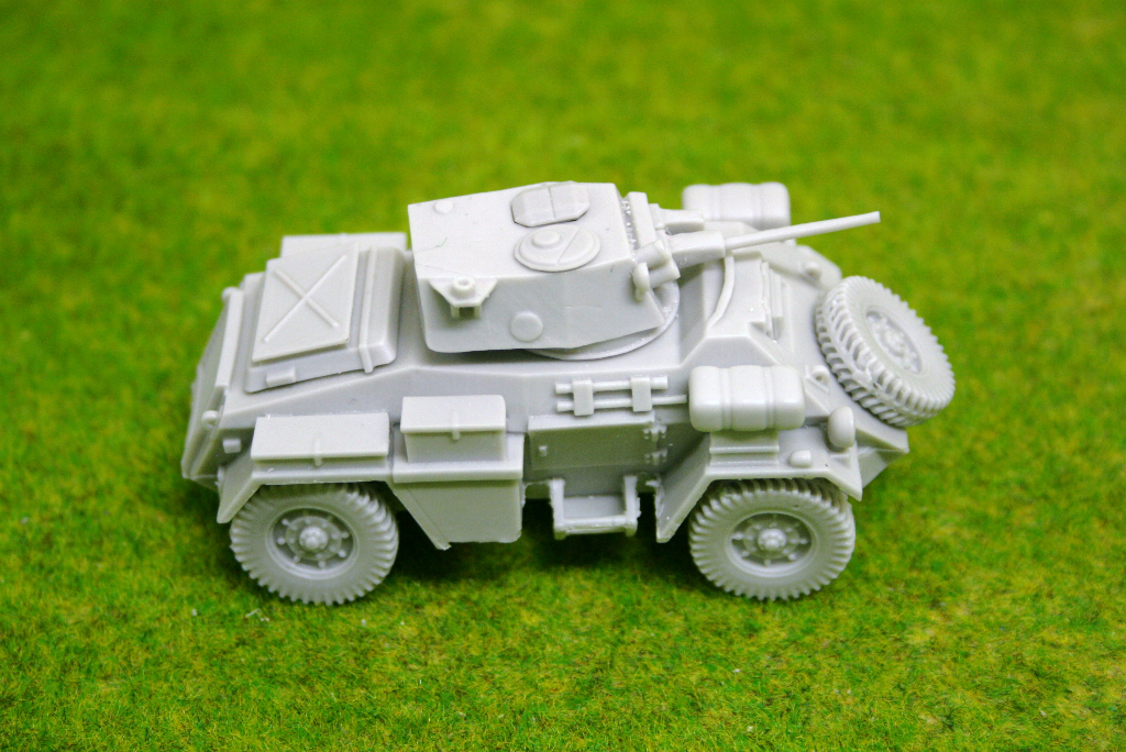 28mm scale models