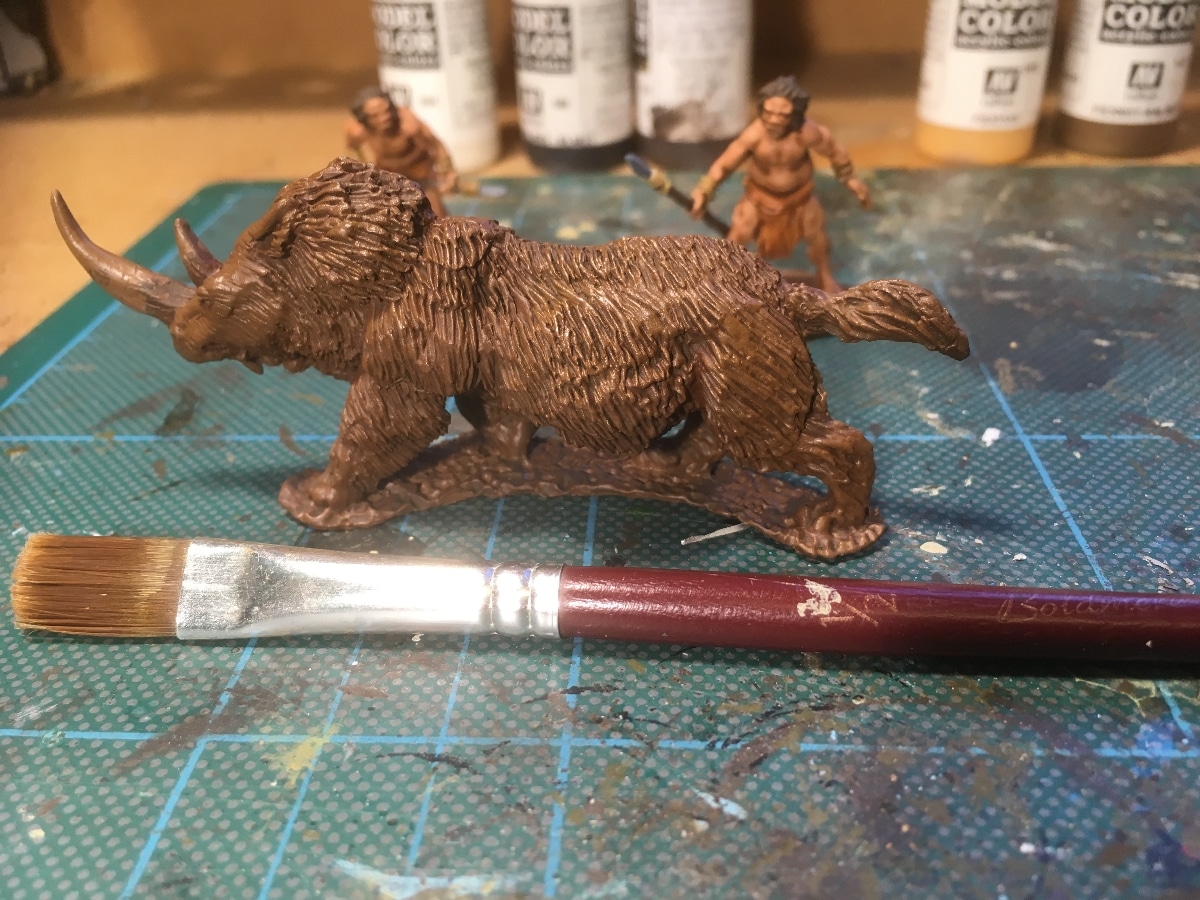 DeeZee Woolly Rhino and Cavemen – Steve’s Hobby Blog