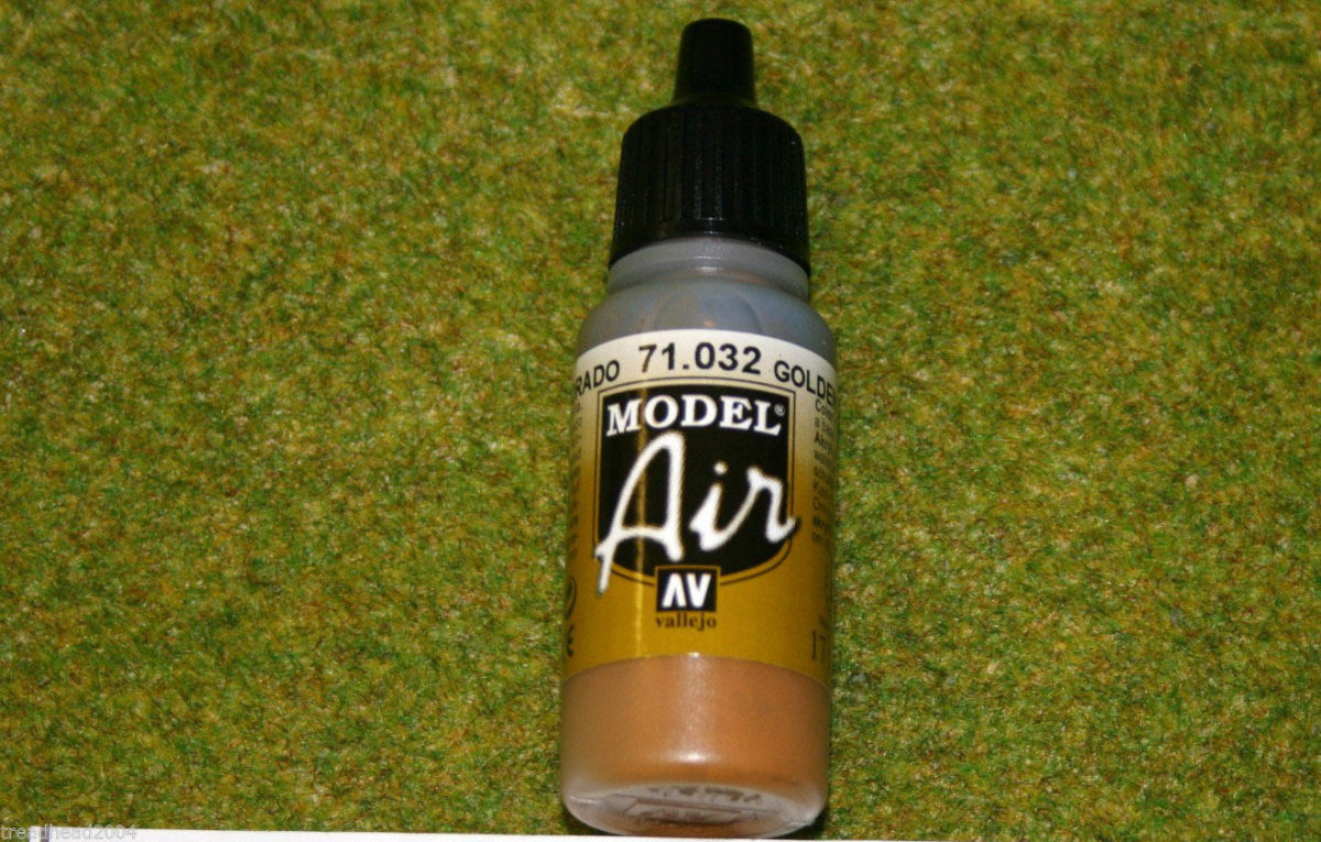 Vallejo Model Air GOLDEN BROWN 71032 Acrylic Paint 17mls ARCANE