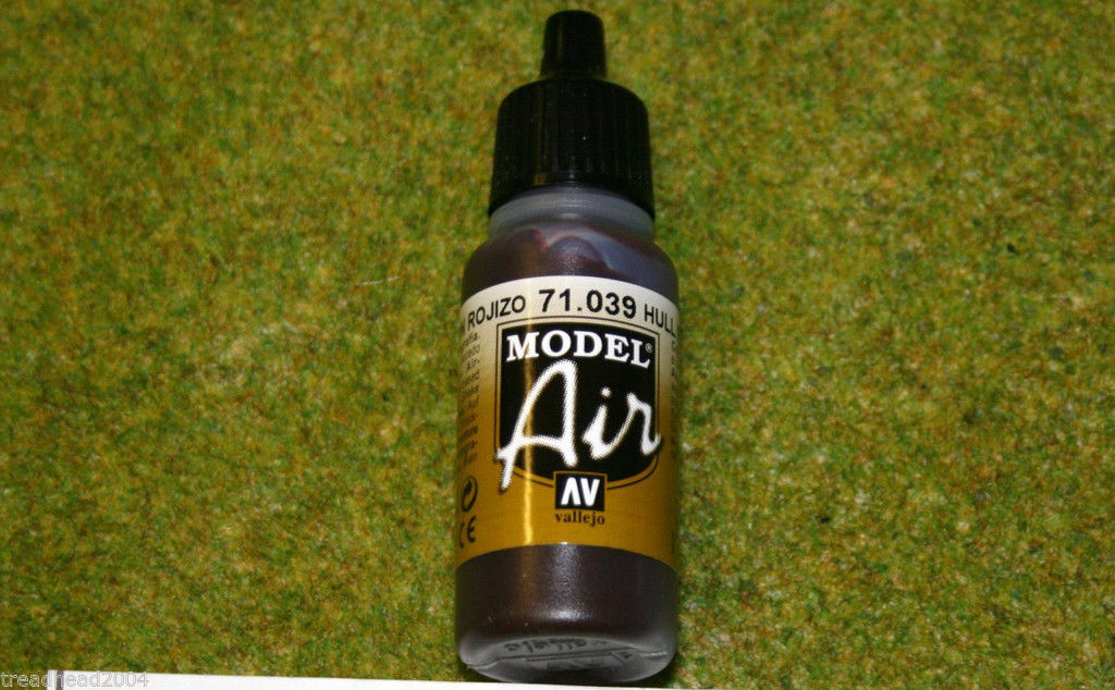 Vallejo Model Air HULL RED 71039 Acrylic Airbrush Paint 17mls ARCANE