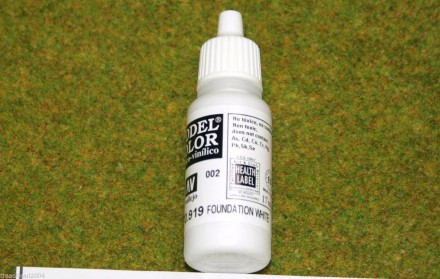 vallejo acrylic paint cold