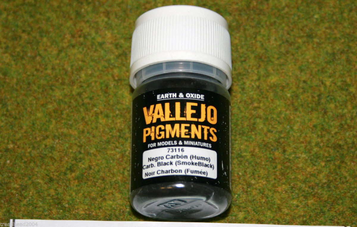 Vallejo Pigments CARBON BLACK 30mls Earth & Oxide 73116 – ARCANE ...