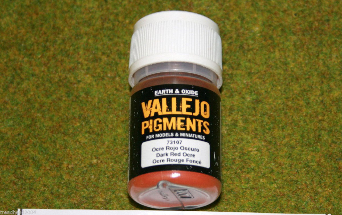 Vallejo Pigments DARK RED OCHRE 30mls Earth & Oxide 73107 – ARCANE ...